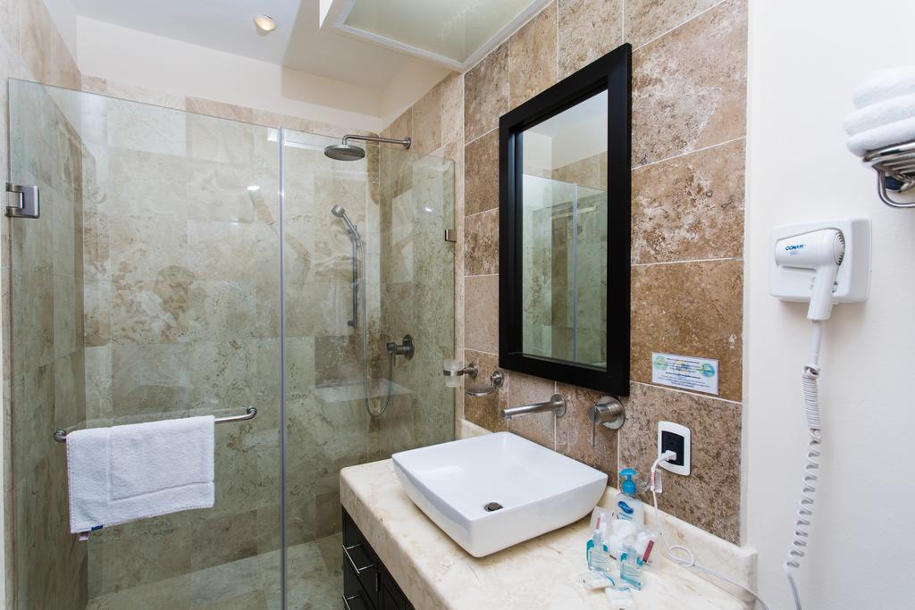 Oceanfront El Faro Surf 302 Apartman Playa del Carmen Kültér fotó