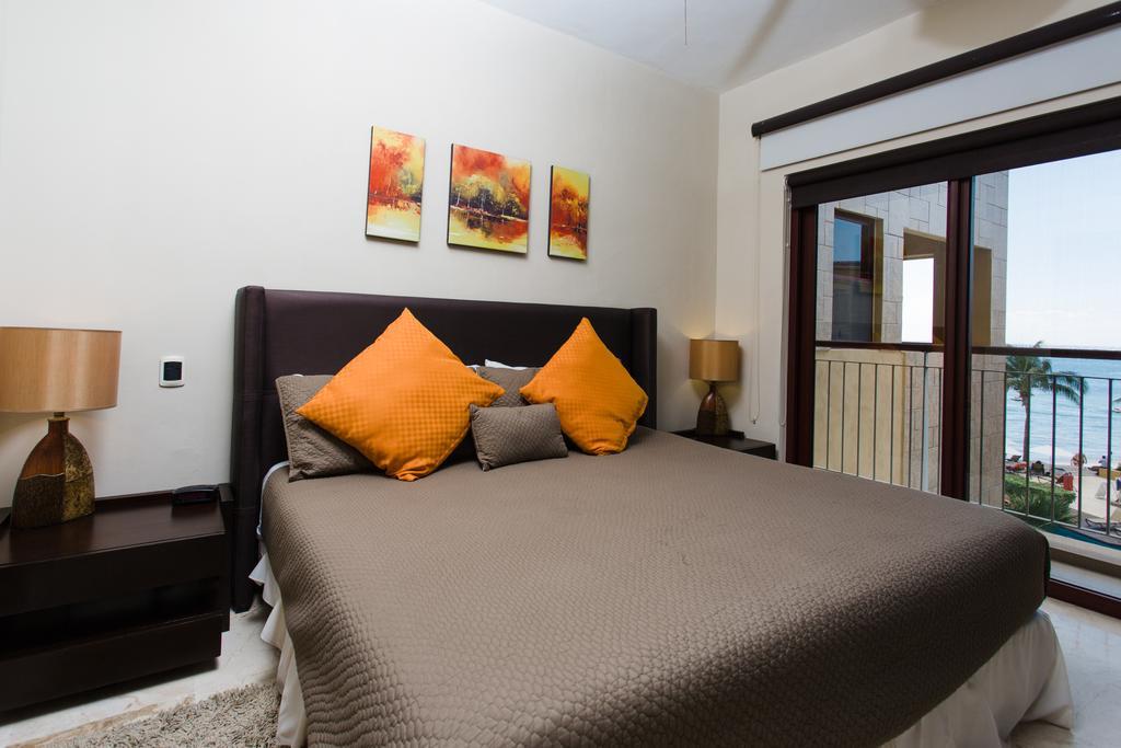 Oceanfront El Faro Surf 302 Apartman Playa del Carmen Kültér fotó